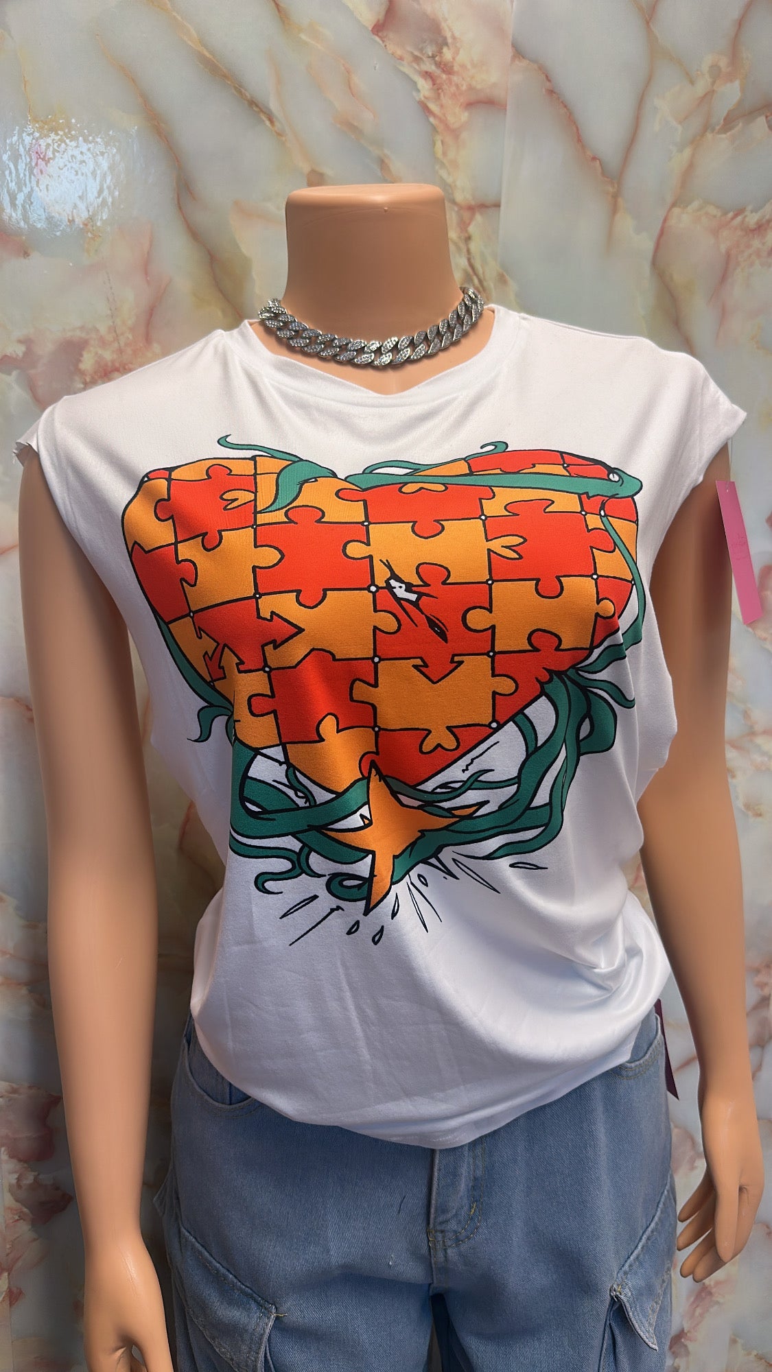 Puzzled top