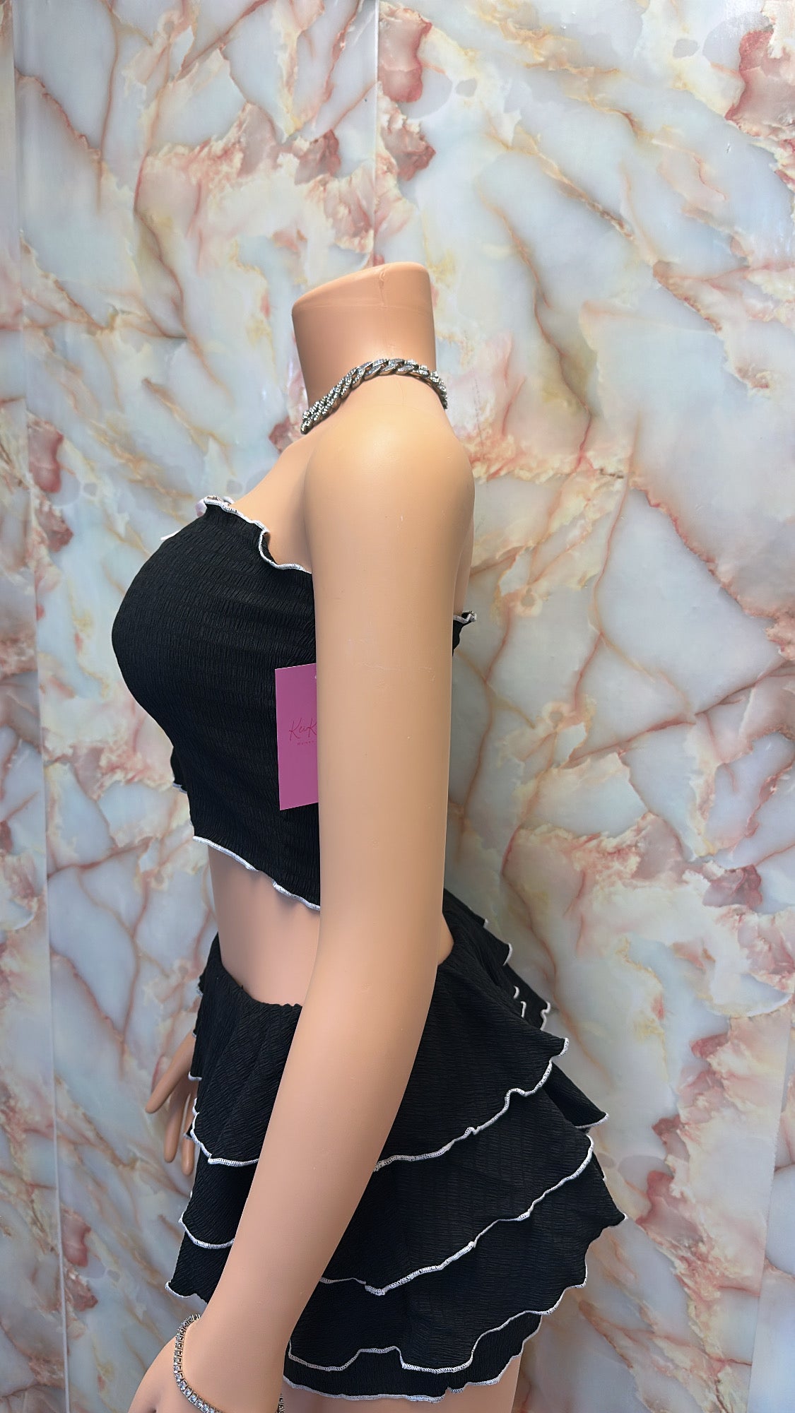 Ruffle set
